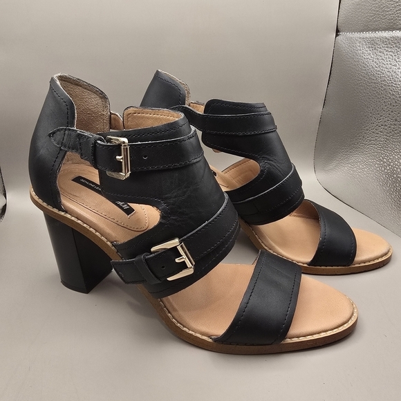 H&M Shoes - H&M Genuine Leather Sandal 3 Inch Block Heel Open Toe Adjustable Strap Black 7.